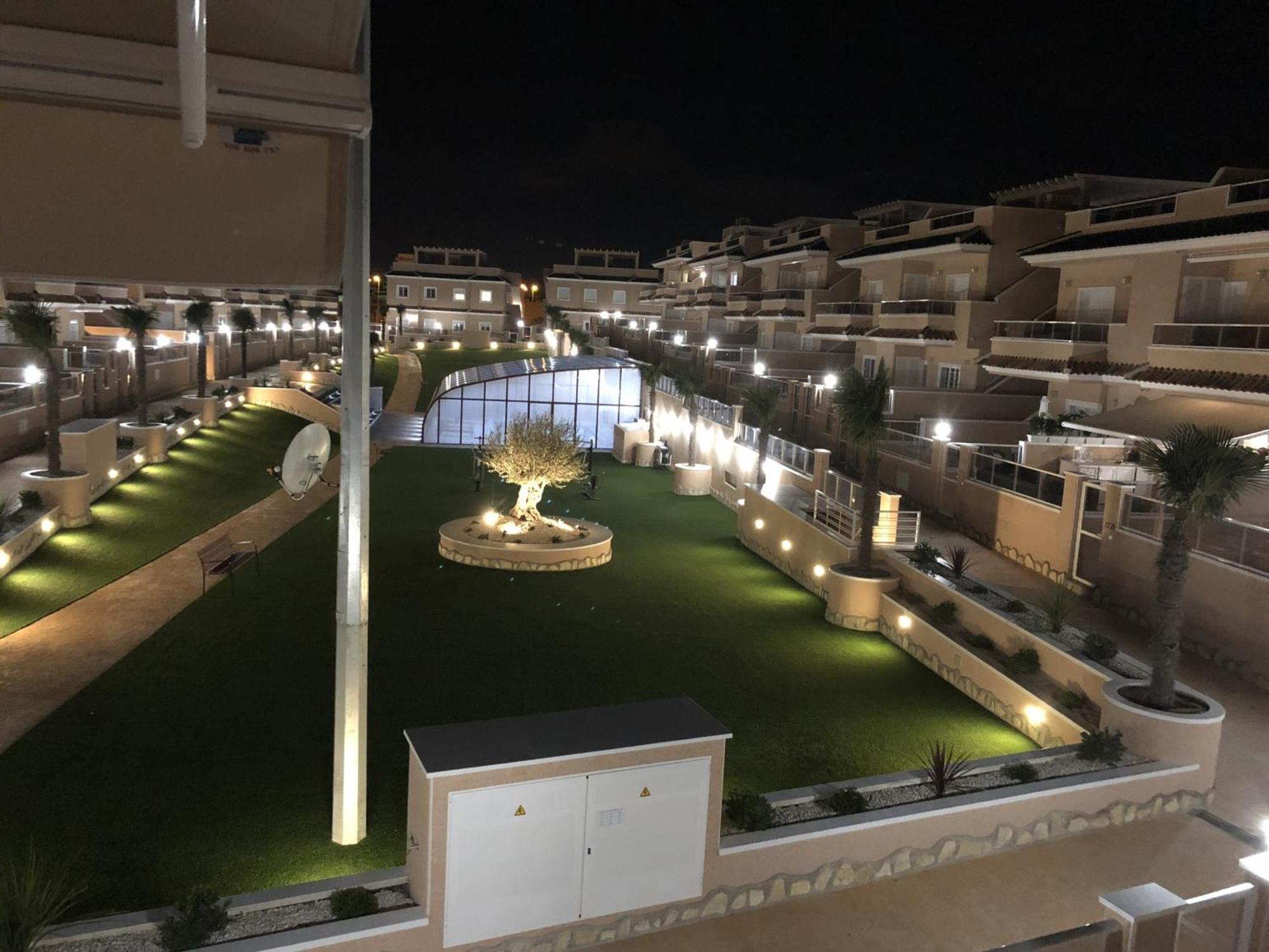 Apartments Punta Prima Indoor & Outdoor Pool Τορεβιέχα Εξωτερικό φωτογραφία