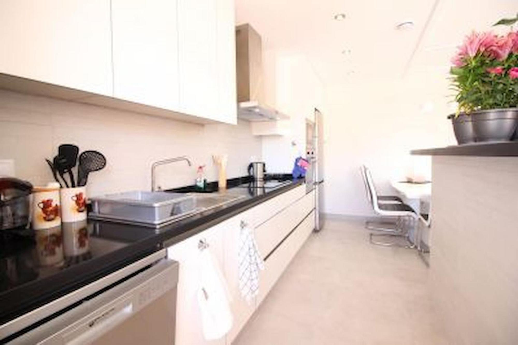Apartments Punta Prima Indoor & Outdoor Pool Τορεβιέχα Εξωτερικό φωτογραφία