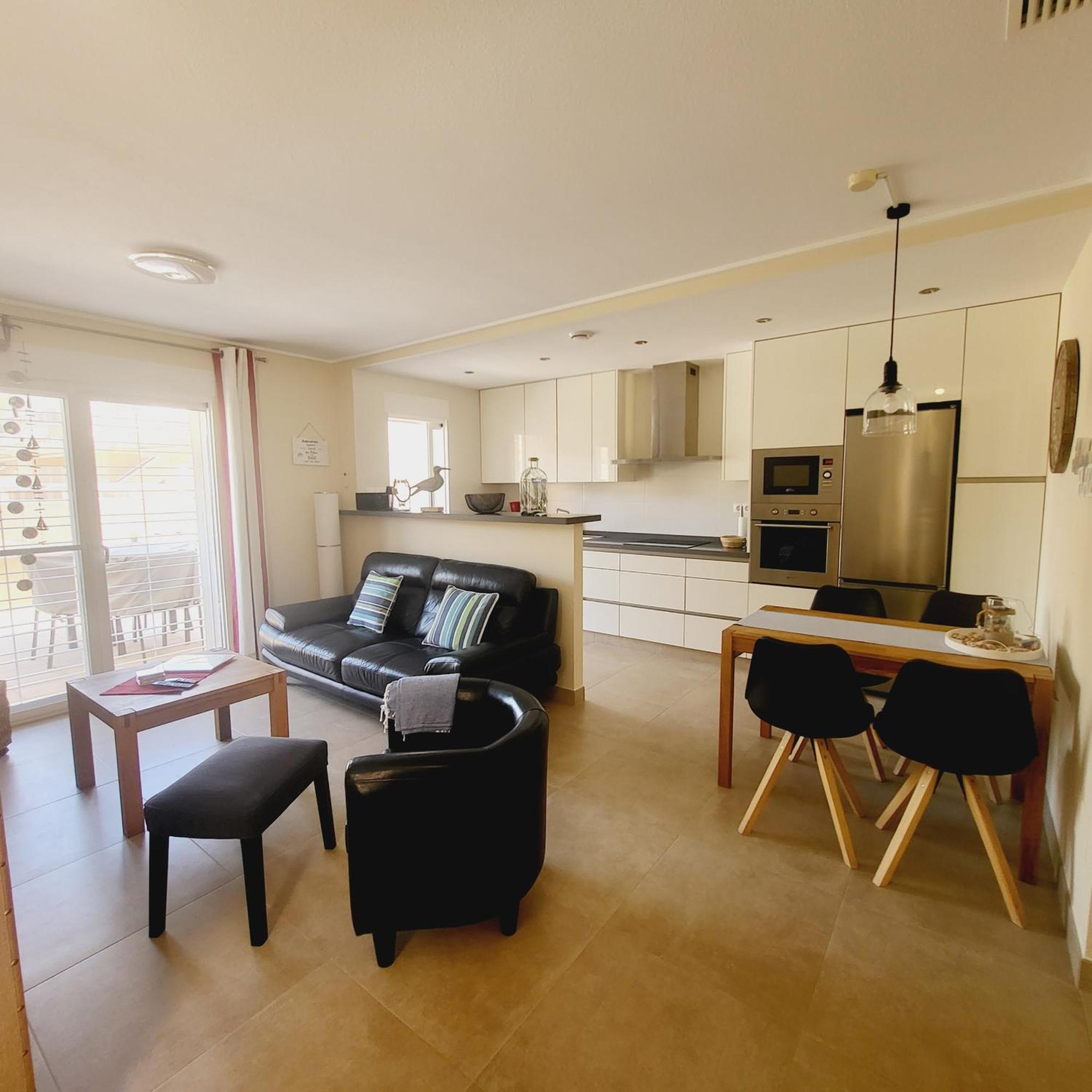 Apartments Punta Prima Indoor & Outdoor Pool Τορεβιέχα Εξωτερικό φωτογραφία